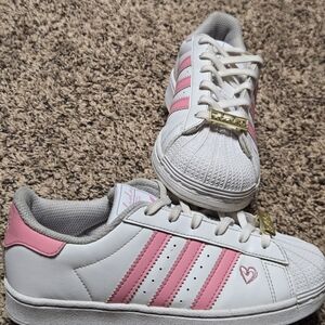 adidas Kids Sneakers in White and Pink